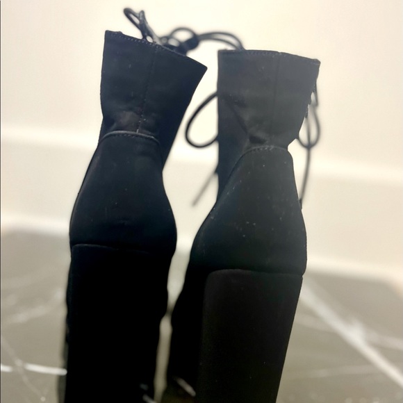 High Heel Boots Platform 4” size 8 - Picture 3 of 4